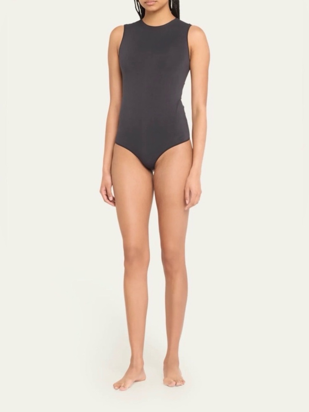 SKIMS Essential Sleeveless Crewneck Thong Bodysuit Size XS Onyx Shapewear Basic